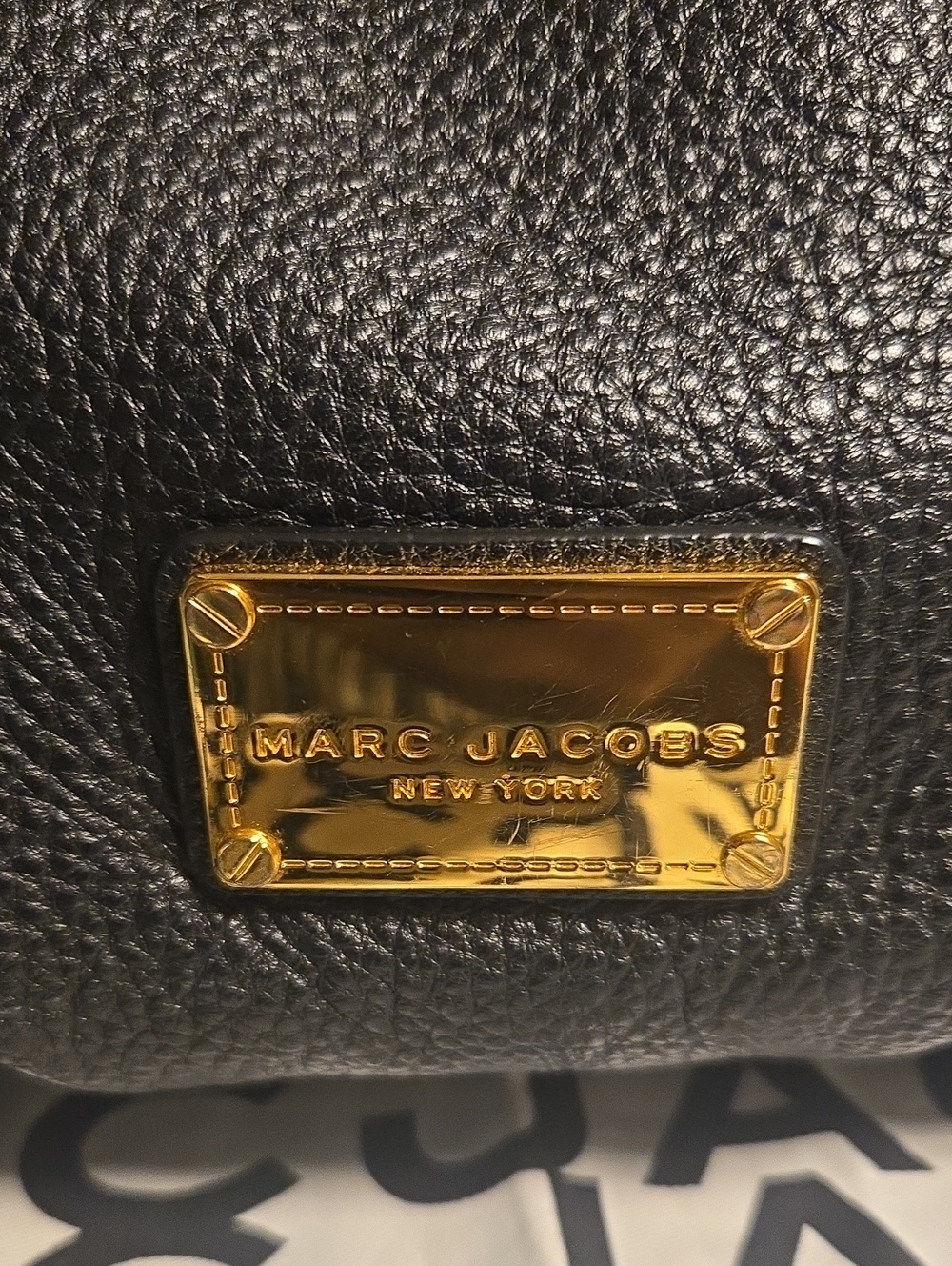Marc Jacobs Black Pebbled Leather Shoulder Bag with Gold Hardware - Picture 3 of 13